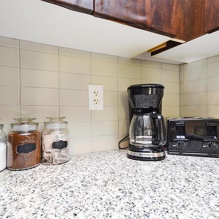 Downtown Toronto Condo Mins From Scotiabank Arena, Tiff, Cn Tower, Union, Mtcc Extérieur photo