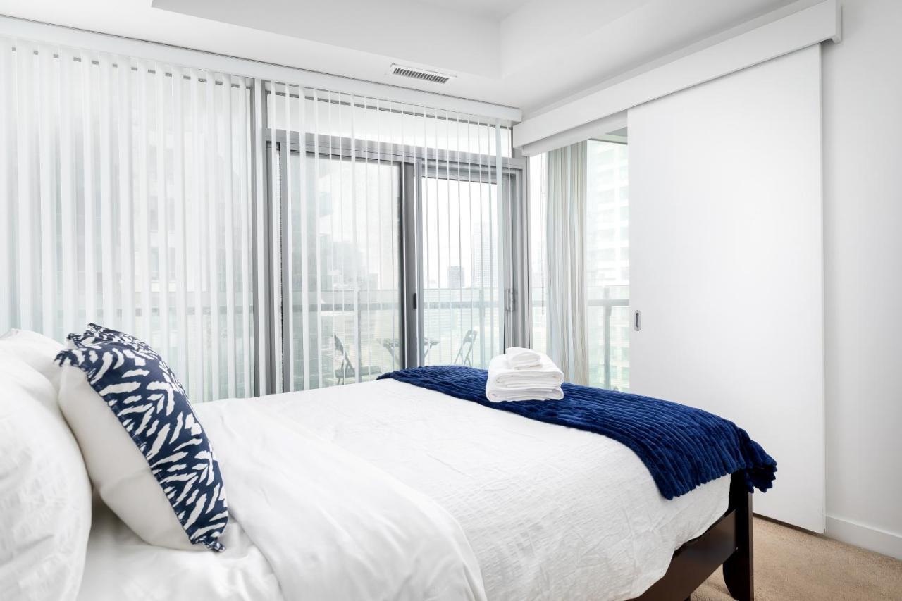 Downtown Toronto Condo Mins From Scotiabank Arena, Tiff, Cn Tower, Union, Mtcc Extérieur photo