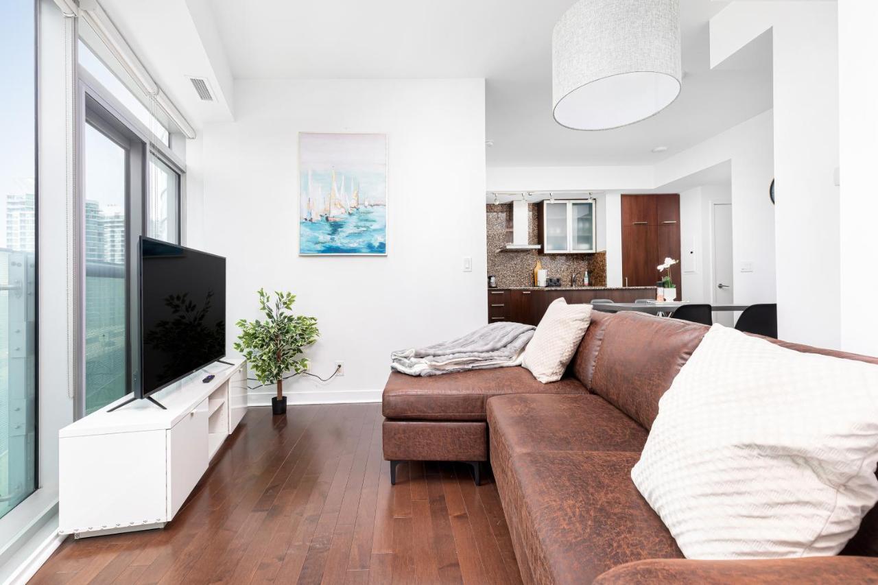 Downtown Toronto Condo Mins From Scotiabank Arena, Tiff, Cn Tower, Union, Mtcc Extérieur photo