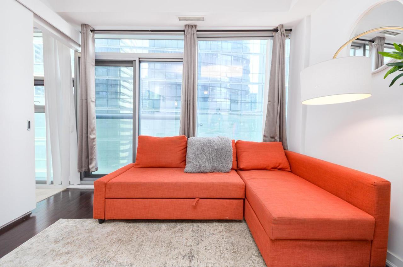 Downtown Toronto Condo Mins From Scotiabank Arena, Tiff, Cn Tower, Union, Mtcc Extérieur photo