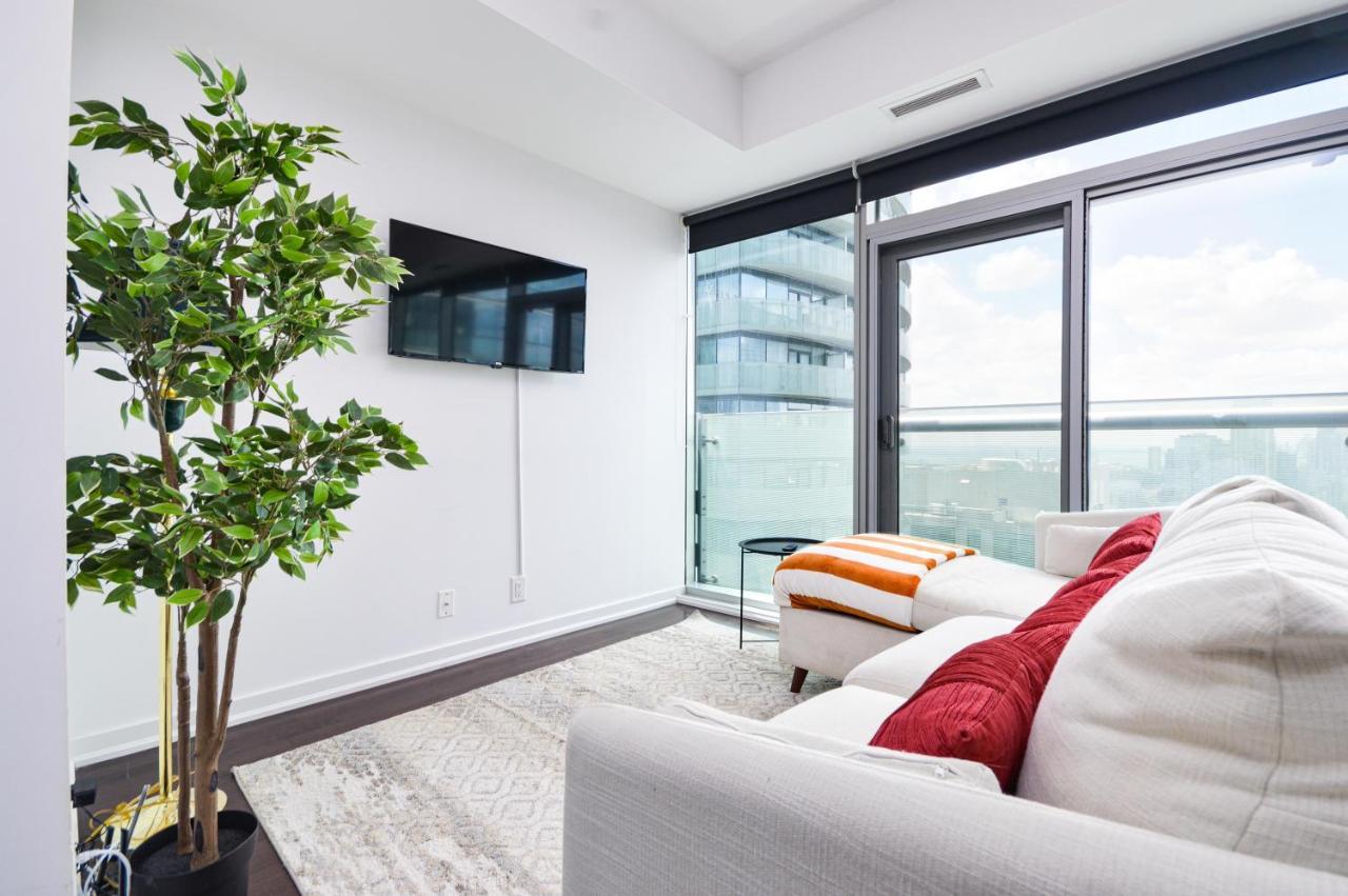 Downtown Toronto Condo Mins From Scotiabank Arena, Tiff, Cn Tower, Union, Mtcc Extérieur photo