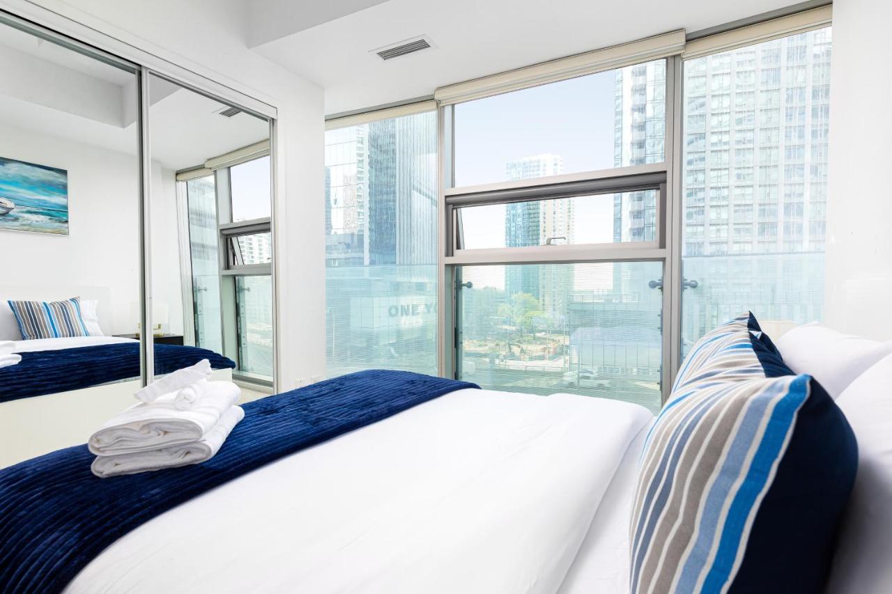 Downtown Toronto Condo Mins From Scotiabank Arena, Tiff, Cn Tower, Union, Mtcc Extérieur photo