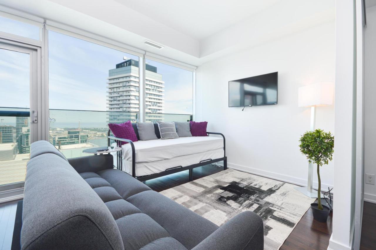 Downtown Toronto Condo Mins From Scotiabank Arena, Tiff, Cn Tower, Union, Mtcc Extérieur photo