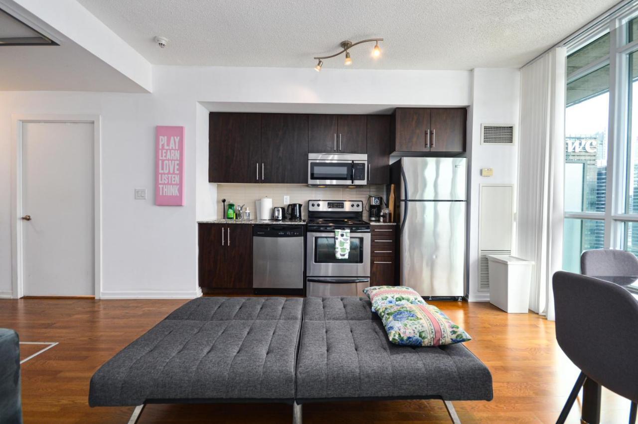 Downtown Toronto Condo Mins From Scotiabank Arena, Tiff, Cn Tower, Union, Mtcc Extérieur photo