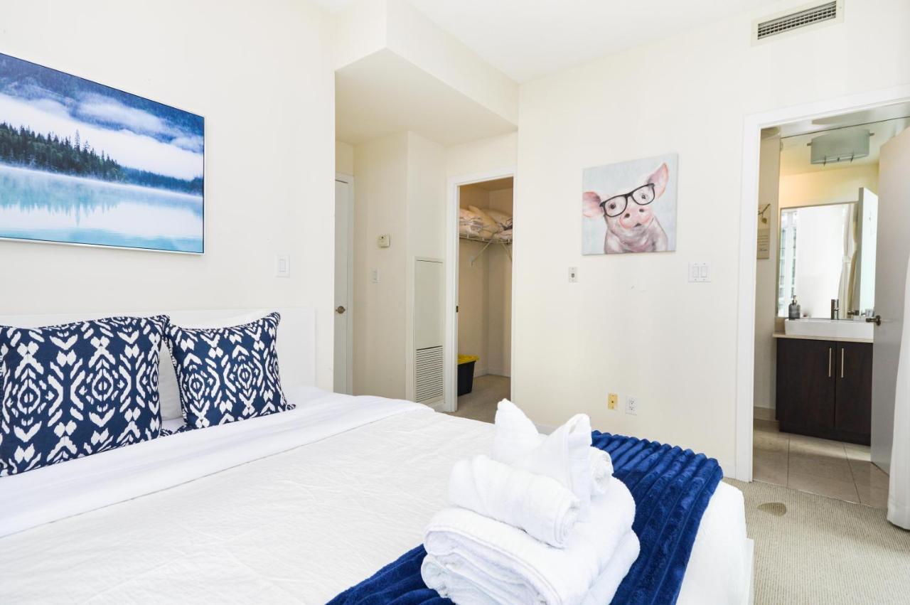 Downtown Toronto Condo Mins From Scotiabank Arena, Tiff, Cn Tower, Union, Mtcc Extérieur photo