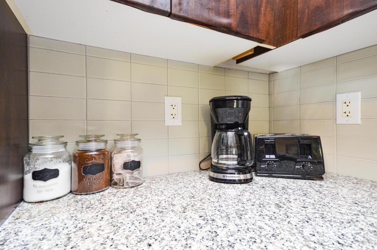 Downtown Toronto Condo Mins From Scotiabank Arena, Tiff, Cn Tower, Union, Mtcc Extérieur photo